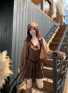 复古POLO领麂皮绒百褶连衣裙女2025秋季新款收腰显瘦背心A字短裙