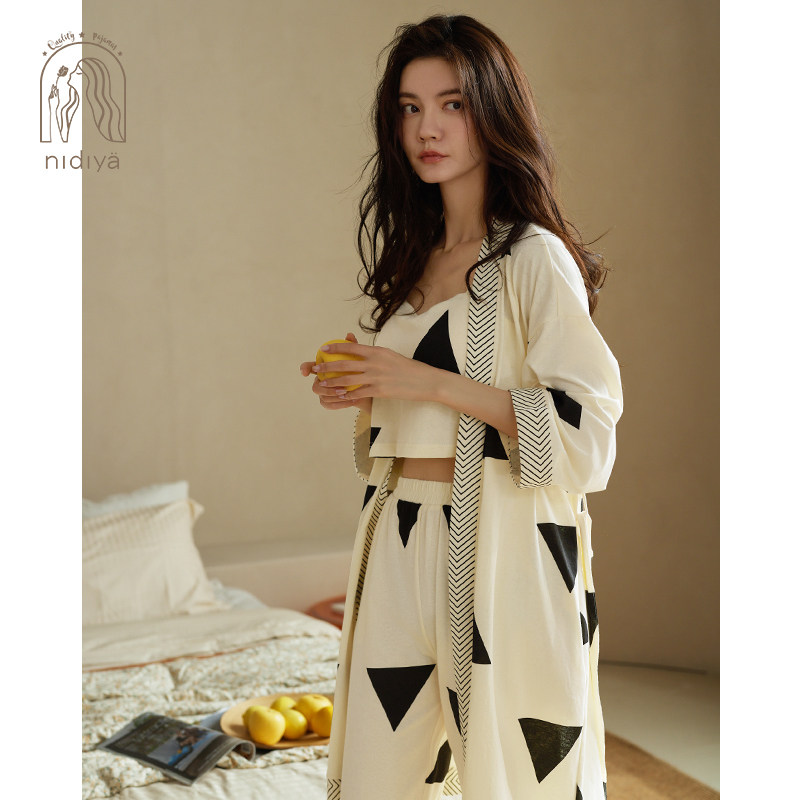 妮狄娅睡衣睡袍女春夏纯棉带胸垫吊带春秋时尚三件套装家居服