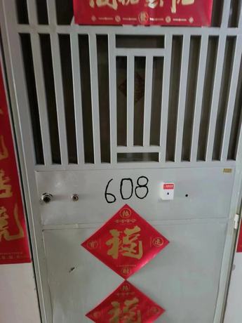 御世佳府37号楼1单元102室（双拼别墅）