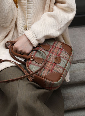 WINNOW X 英国MOON苏格兰复古贝壳包波士顿包