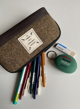 WINNOW格子笔袋收纳包化妆包复古大容量学生文具袋