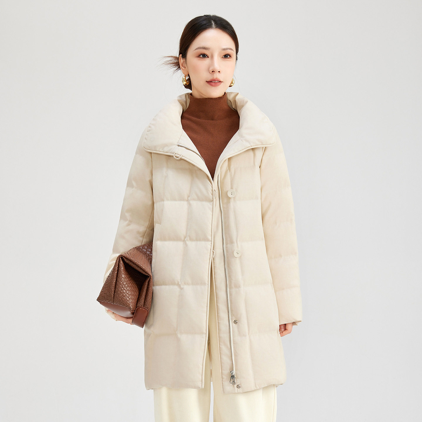 长款羽绒服白鹅绒女冬季新款加厚保暖修身洋气女士羽绒衣外套