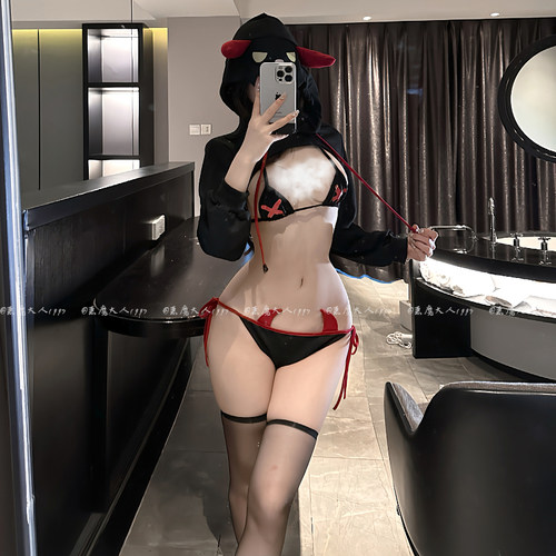 情趣三点式小恶魔性感制服比基尼