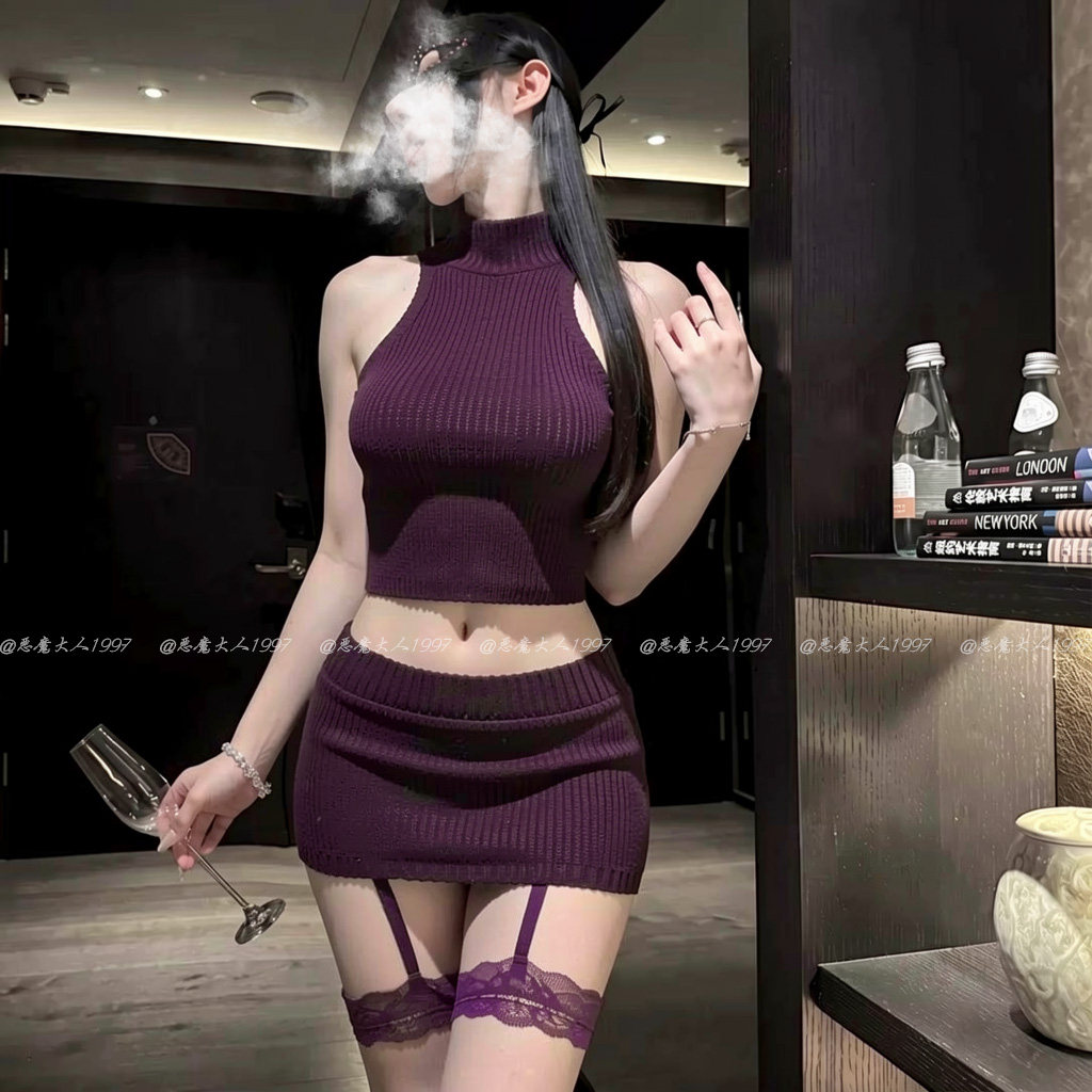 恶魔大人情趣性感纯欲紫色镂空毛衣制服小高领性感包臀短裙套装女