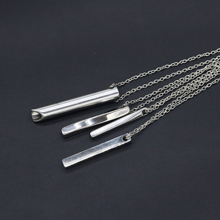 可定制通体钛钢简约百搭长条口哨项链调节呼吸减压吊坠毛衣链配饰