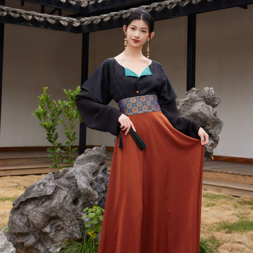 听旬24年春夏汉服女半身十四破裙