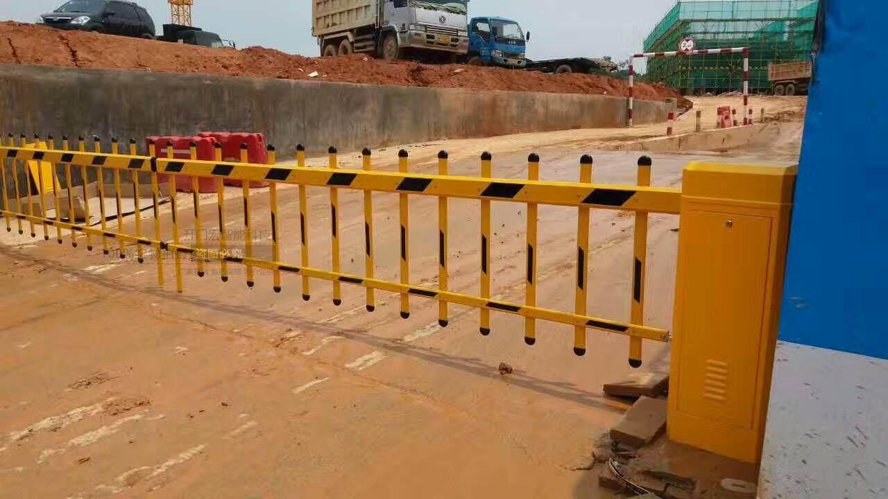 小区大门升降栏杆 电动升降门 栅栏道闸机 遥控空降门 抬杆挡车器