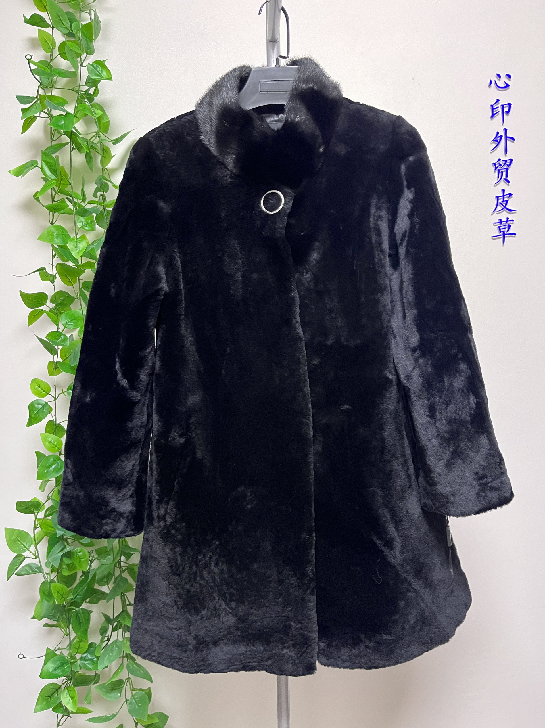 河北工厂清仓水貂毛皮立领真皮真毛皮草外套加厚保暖小码女士外套