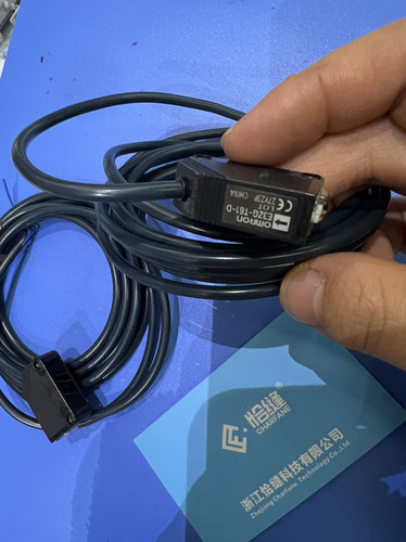 龙光电开关E3ZG-T61-S恰缝全自动接松紧机原装对射型光电传感器