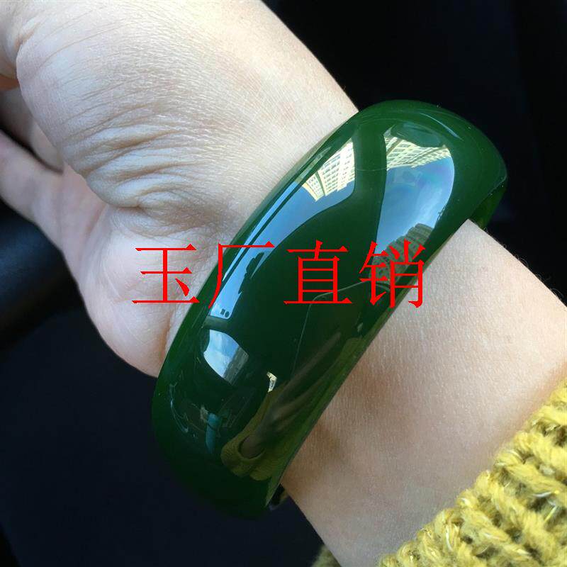 俄罗斯碧玉新坑料和田玉碧玉宽版轮胎手镯加厚菠菜绿高级感玉镯子