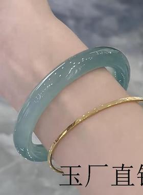 岫玉圆条手镯少女感冰种青白玉髓冰种透润浅绿色玉镯天青色油青镯