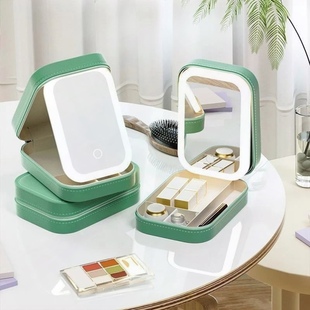 化妆包便携外出led化妆镜女随身2025新款便携眼影盘口红眉笔收纳