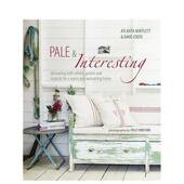 用白色浅色和中性色装 饰一个温暖惬意 房屋Pale 浅色有趣 饰Atlanta Interesting英文室内设计空间与装 现货 Bartlett 精装