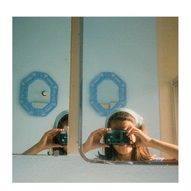 【现货】安妮·科利尔：带相机的女人（自画像） anne Collier: Women with Cameras  原版英文摄影作品集