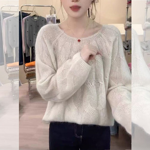 温柔风白色马海毛毛衣女女圆领韩系宽松软糯套头薄款针织衫长袖
