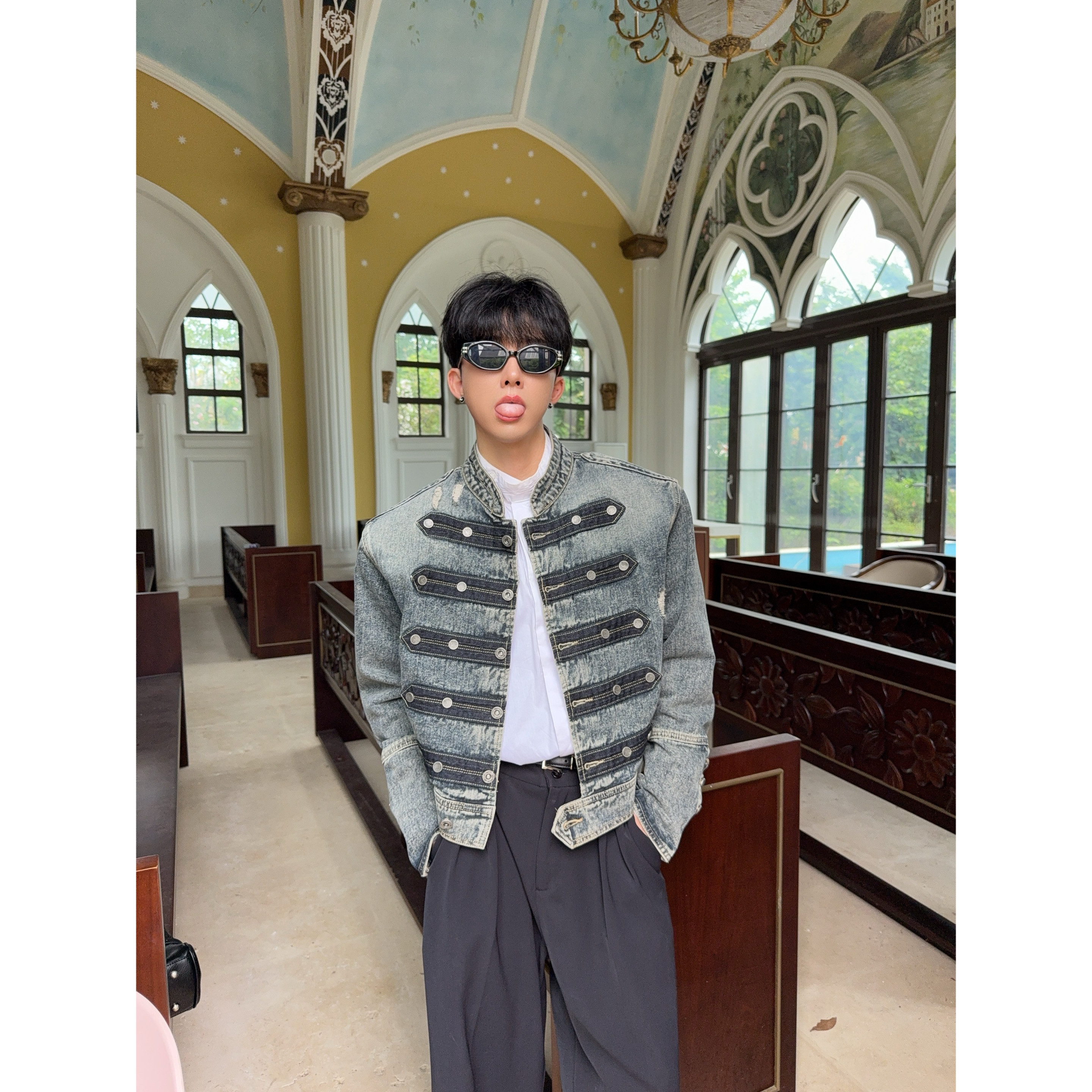 大富美式拿破仑立领牛仔外套男士宫廷风重工水洗磨破短款夹克上衣图片