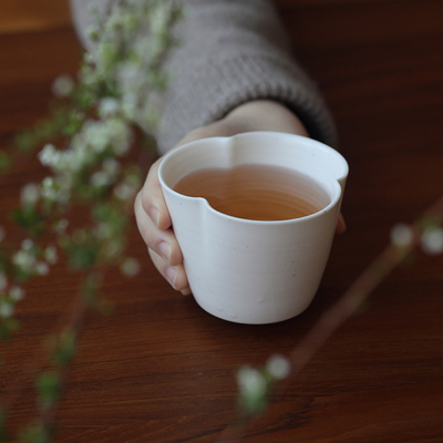 桃山房朵杯白色茶水杯牛奶杯