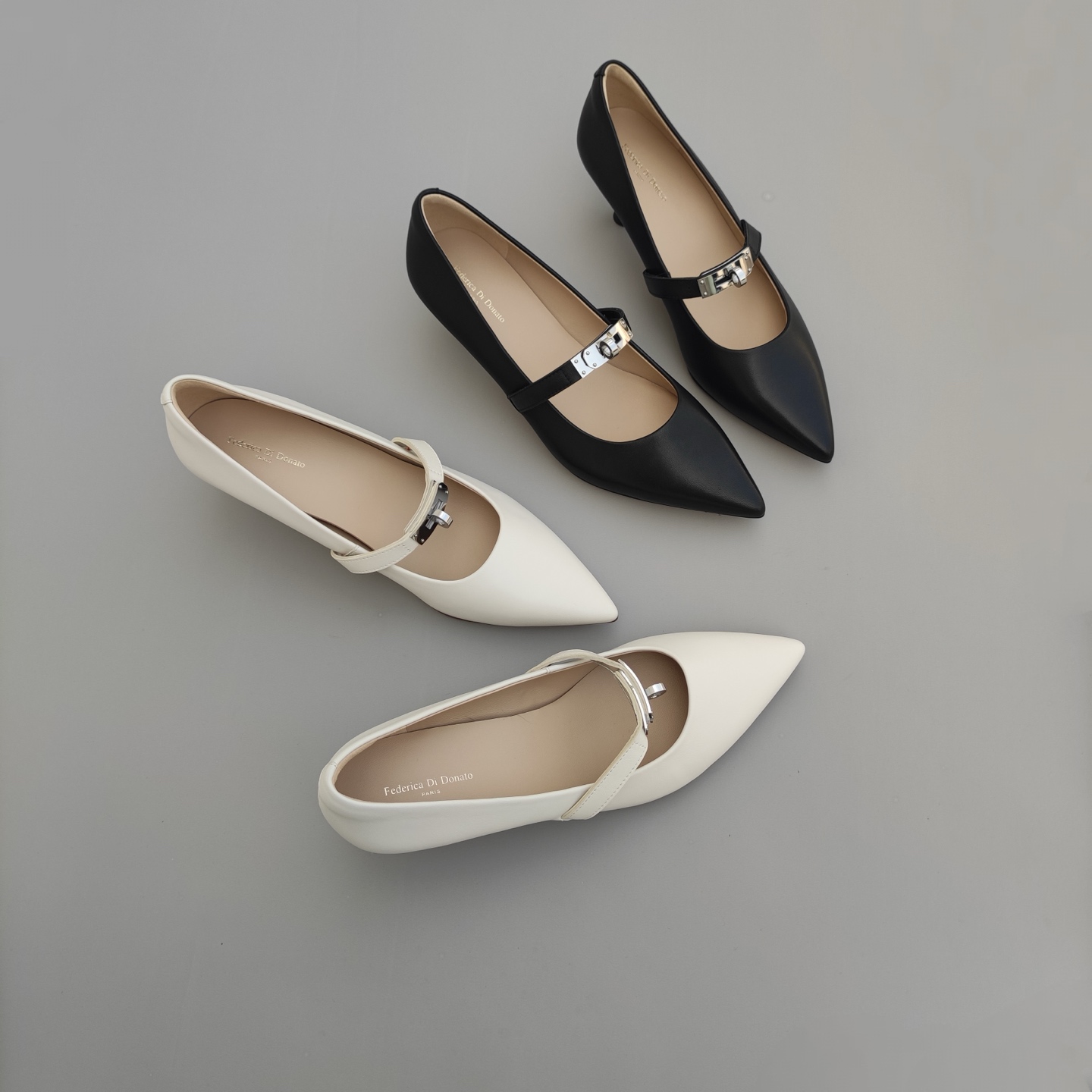 Federica Di Donato尖头浅口金属kelly扣气质百搭中跟猫跟单鞋女