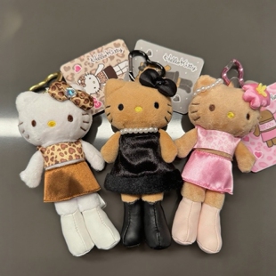 现货日本黑皮长腿kitty豹纹爱心扣站姿helloKitty挂件包包挂饰