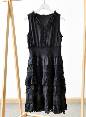 高品质休闲 法国重工蕾丝花边V领短袖连衣裙黑色裙子AC763B6-3