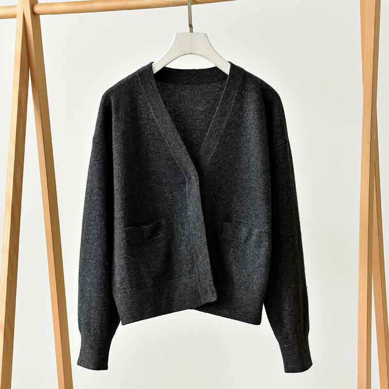 极简风V领开衫女百搭软糯针织衫慵懒毛衣外套  莉2684  A2-2