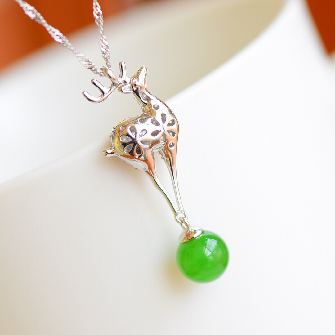 天然新疆和田玉碧玉s925银一路有你玉石吊坠女士锁骨链子镶嵌挂件