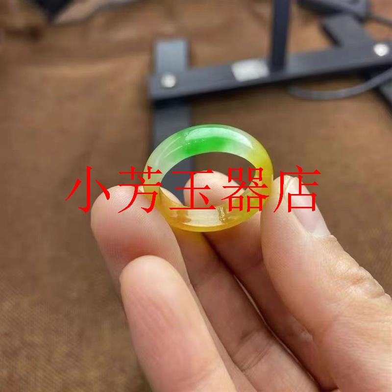缅甸老坑翡翠色玉石戒指高冰底