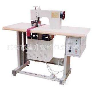 新05款床上用12品CC－60S压纹机