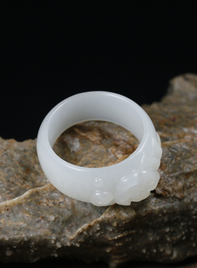 玉德堂荷花戒指指环和田玉苏工