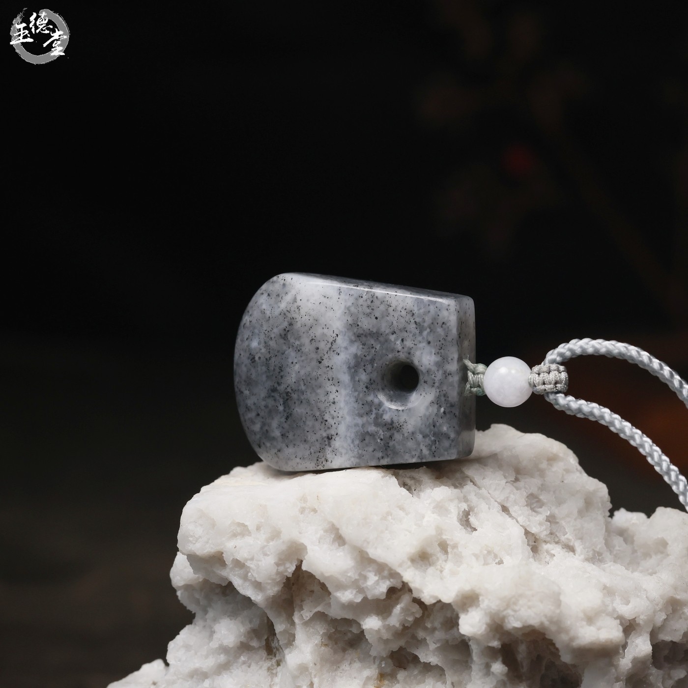 玉德堂新疆和田玉青花苏工玉钺玉斧挂件仿古玉器玉石斧钺