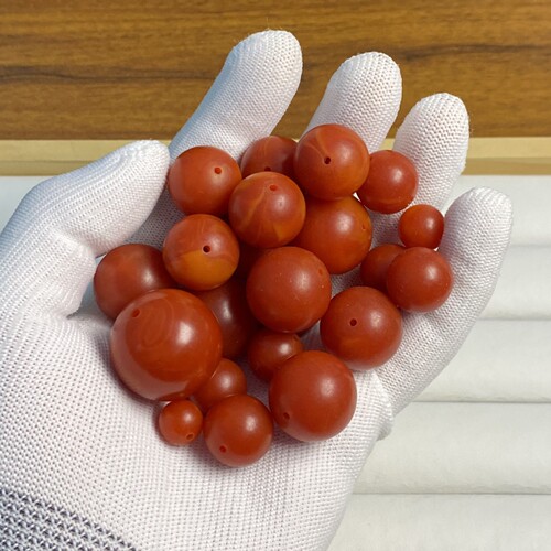 热销爆款非天然琥珀蜜蜡鸡油红飘花圆珠散珠DIY文玩配饰