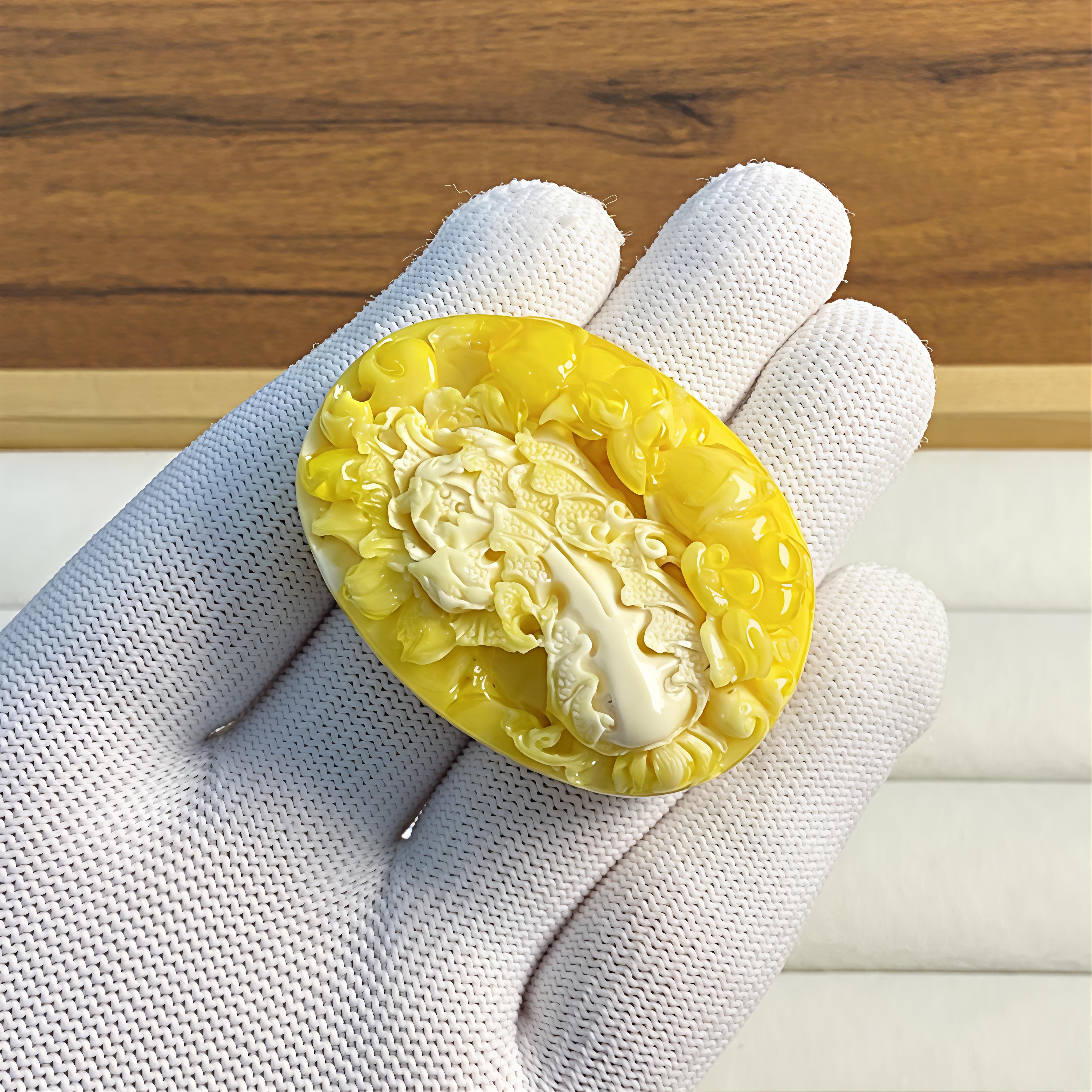 热销爆款非天然琥珀蜜蜡满蜜飘白花如意白菜吊坠挂件毛衣链