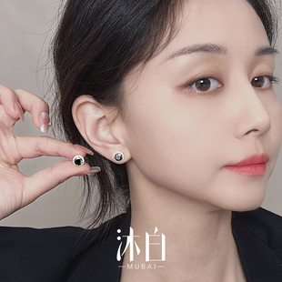 沐白MU黑色莫桑钻纯银耳饰女小众男士新款耳钉轻奢高级感气质大气