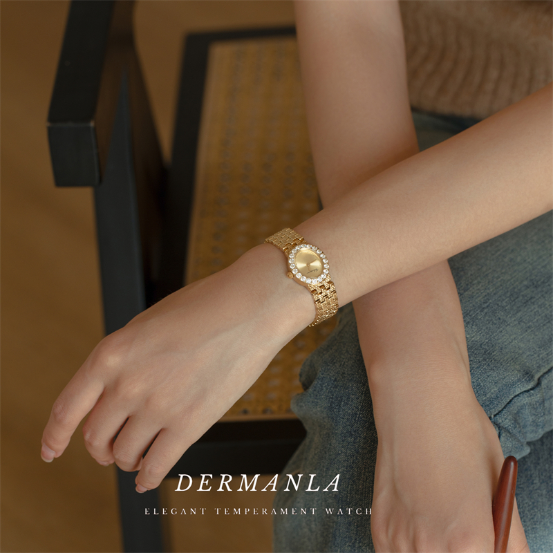 薄暮白金 复古中古镶钻亮面手表女表带拉丝轻奢高级重工版网红款