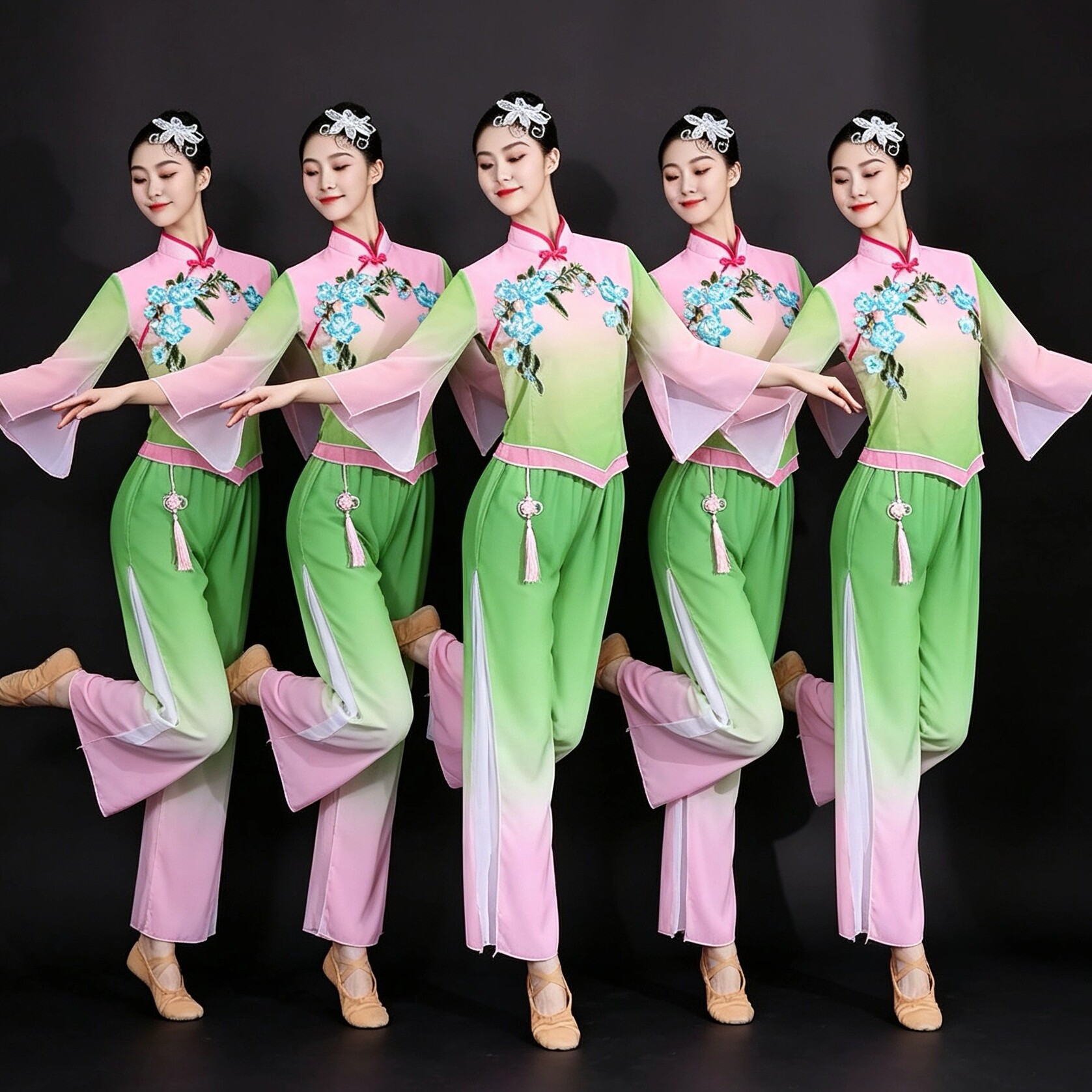 2026新款古典舞演出服女翠绿渐变图片