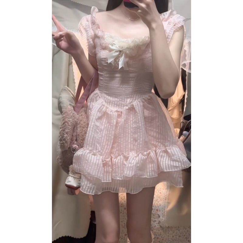 甜美粉色小飞袖刺绣连衣裙女夏季生日公主裙收腰蝴蝶结蓬蓬裙子