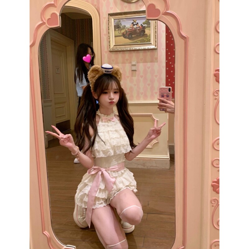 夏季纯欲甜辣风迪士尼穿搭挂脖蕾丝上衣蝴蝶结高腰蛋糕蓬蓬裙套装,女装/女士精品,时尚套装,淘宝优惠券,粉丝福利购,淘宝优惠卷