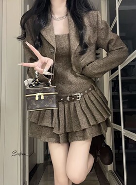 法式复古chic名媛时尚气质短款西装外套吊带百褶裙连衣裙套装秋冬