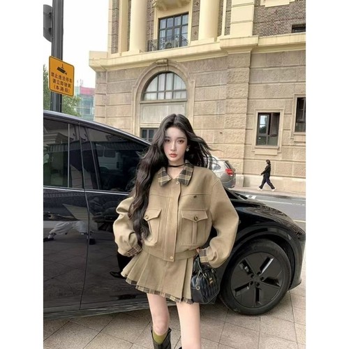 秋季学院风夹克宽松外套百褶裙