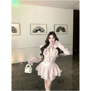 粉色套装裙女春夏季新款法式甜美多巴胺爱心波点上衣短裙两件套裙