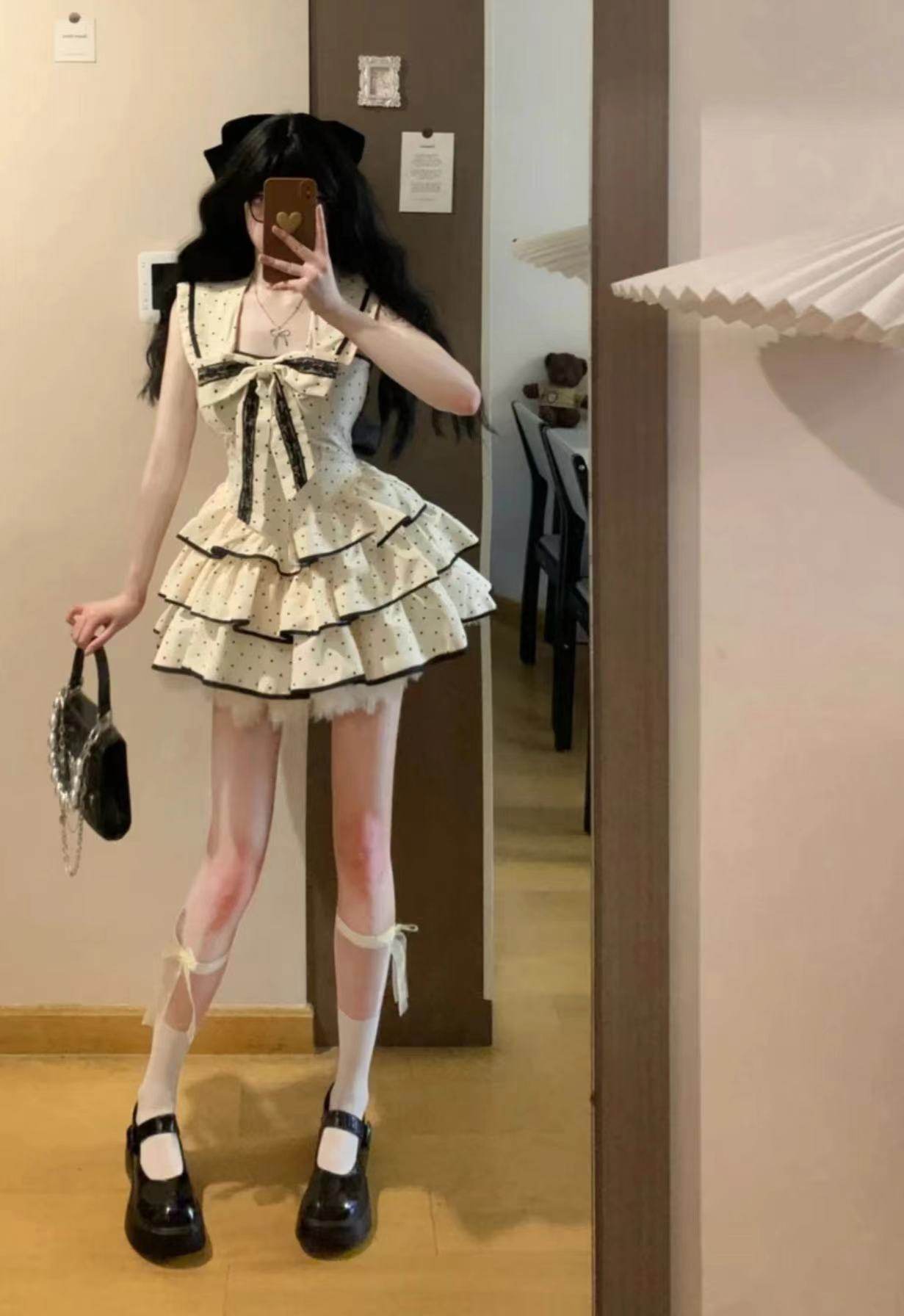 夏季绝美小裙子度假风公主裙波点海军领露背绑带蝴蝶结收腰蓬蓬裙