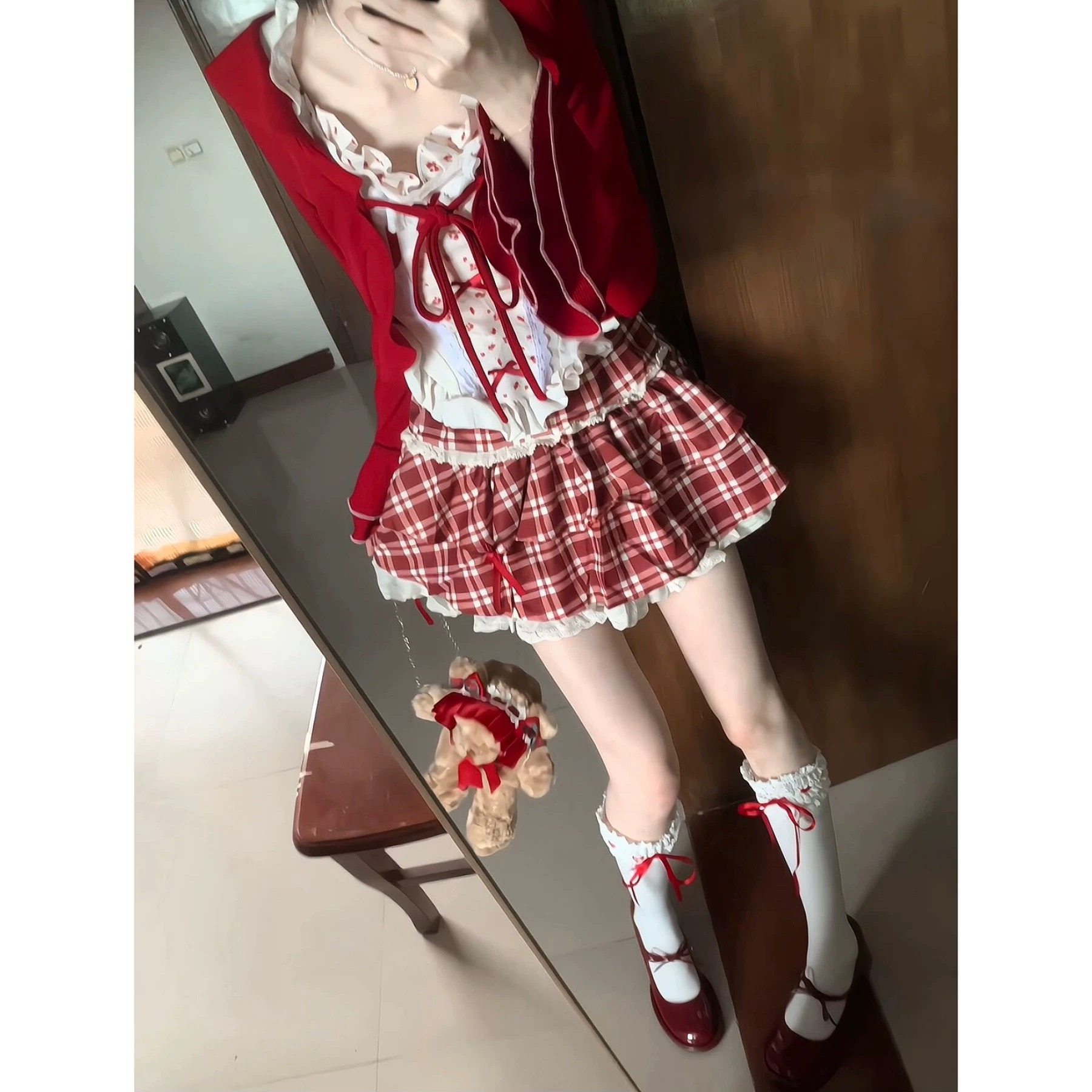 甜辣chic红色学院风套装裙可爱甜美开衫外套吊带格子蛋糕裙三件套