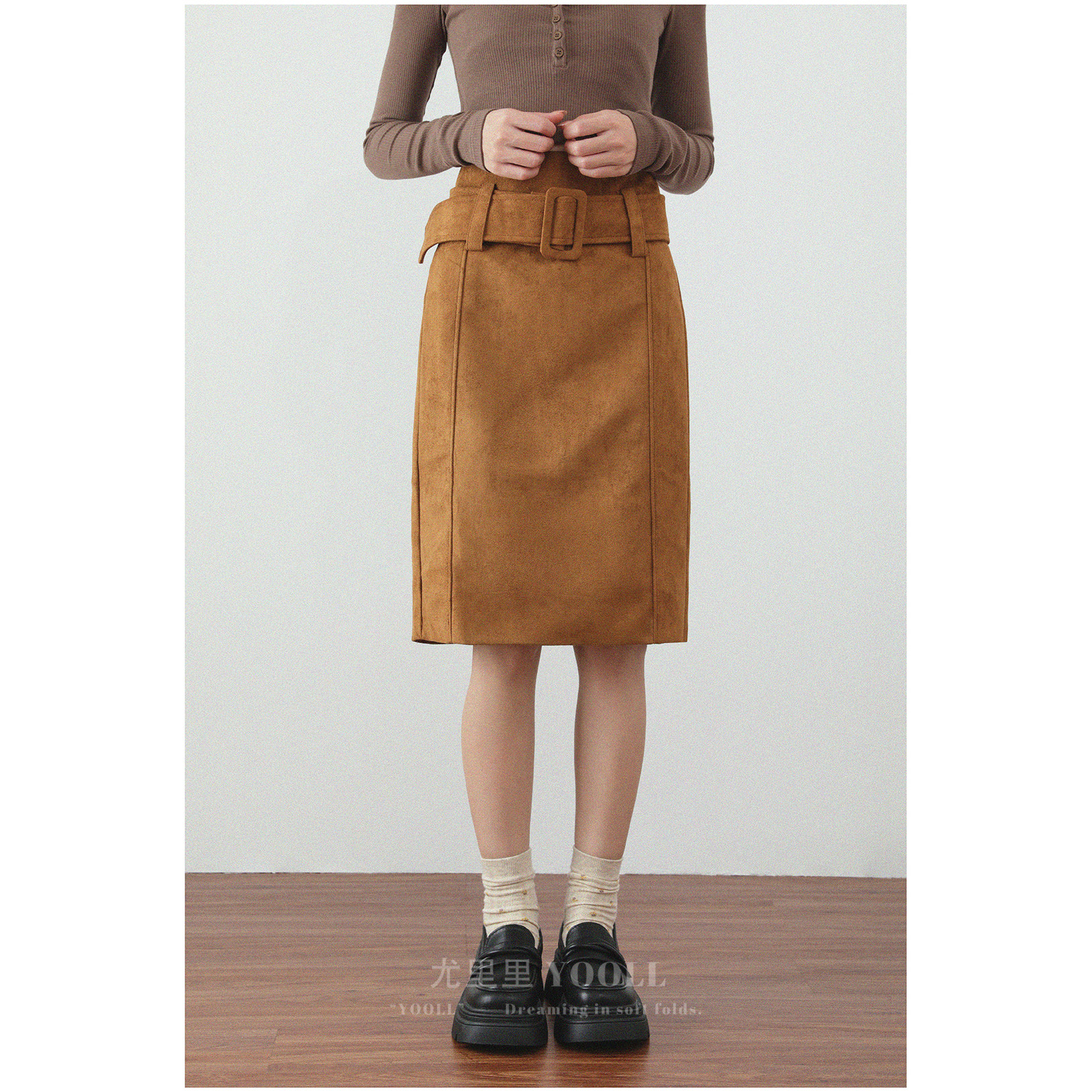 大码美式复古腰带半身裙女秋冬季新款麂皮绒高腰显瘦遮肉五分中裙,女装/女士精品,大码半身裙,淘宝优惠券,粉丝福利购,淘宝优惠卷
