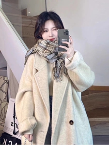 燕麦色毛呢大衣女2023秋冬新款韩版宽松中长款赫本风加厚羊绒外套