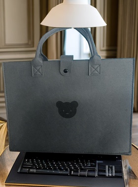 网红ins简约毛毡包可爱小熊手提包百搭大容量便携包学生上课用包