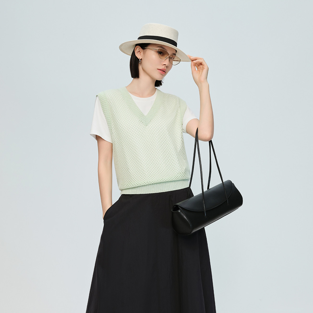 【梅子青马甲】naivee26春新款V领闪光金葱镂空含羊毛针织背心短,女装/女士精品,毛针织衫,淘宝优惠券,粉丝福利购,淘宝优惠卷