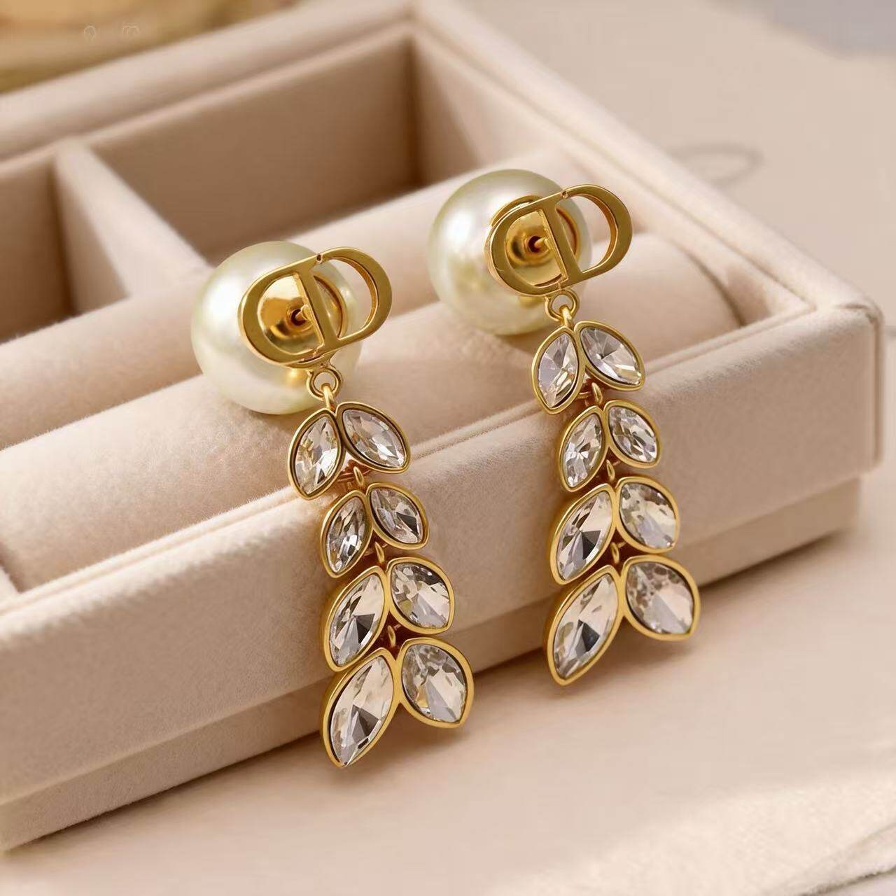 美重工珍珠字母马眼锆石麦穗树叶流苏耳环气质大方显脸瘦耳坠