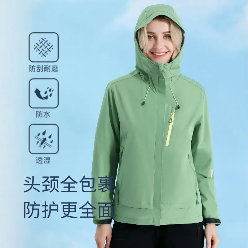 直播爆款单层冲锋衣外套女连帽防风春秋户外徒步露营高档上衣代发
