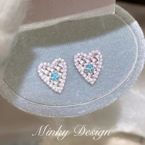 Minky「暮光心动」编织爱心耳饰硅胶耳夹无耳洞精致耳钉锆石耳环