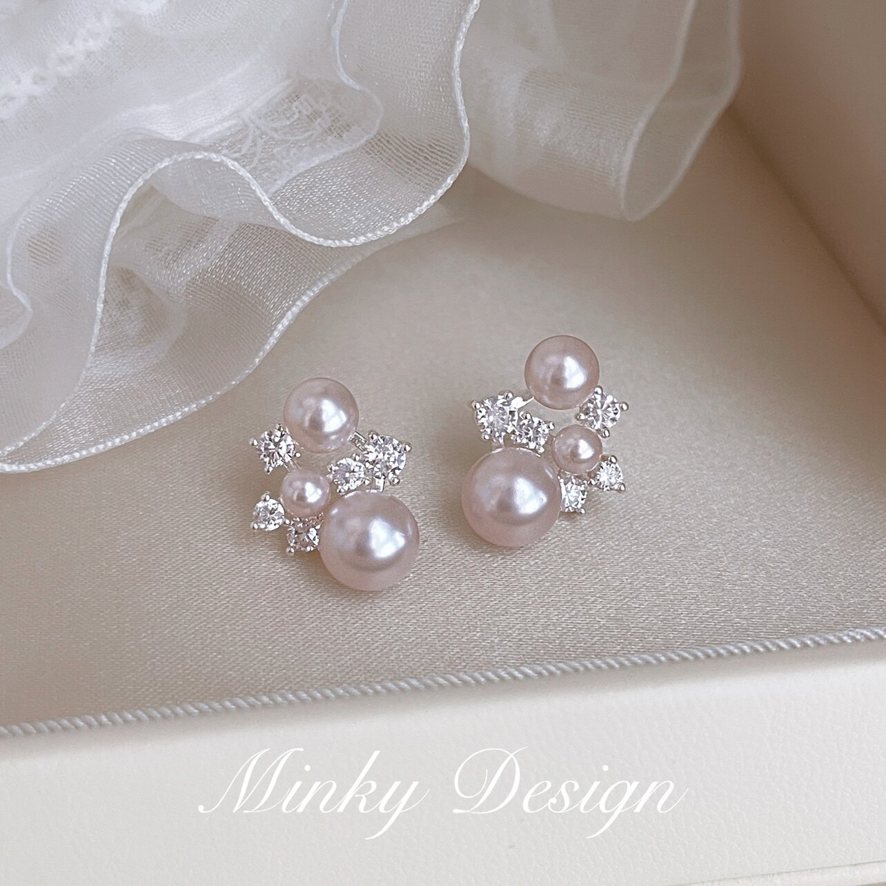 Minky「天使之泪」可爱甜美珍珠耳饰蚊香盘耳夹女无耳洞耳环耳钉图片